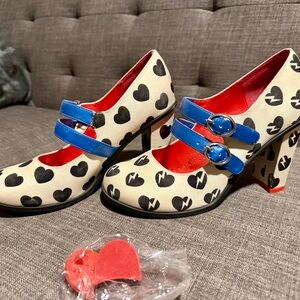 Heart Patterned Mary Jane Heels with Blue Straps
